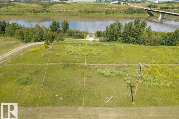 Survey map showing lot boundaries and dimensions for 208 River St, Duvernay. - 208 River St, Duvernay
