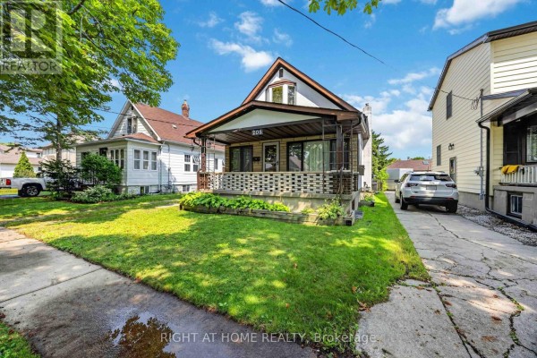 208 Ross Avenue, Sarnia, ON N7T1J7 Photo 3