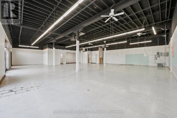 208 Victoria Road, Guelph, ON, photo 3