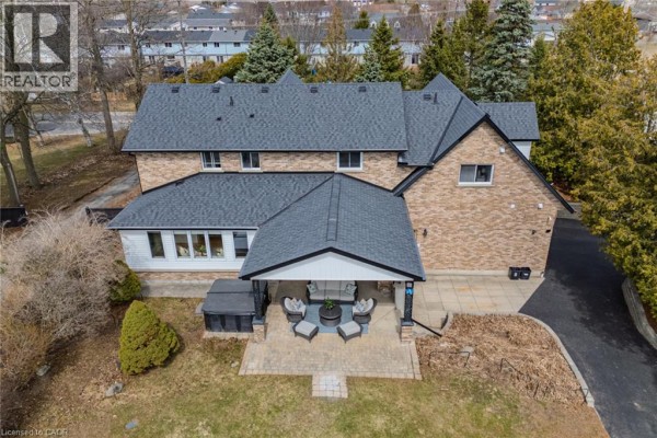 2pc Bathroom - 208 Victoria Street, Simcoe, ON N3Y4K2 Photo 3