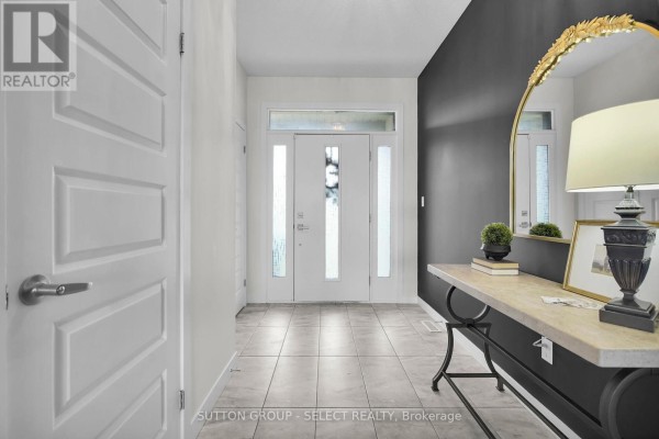 Bedroom - 2080 Wateroak Drive, London North, ON N6G0P9 Photo 4