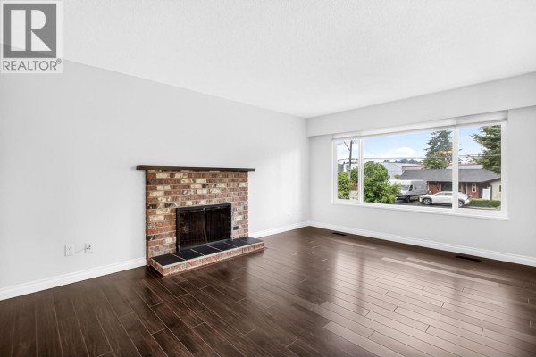 20800 Camwood Avenue, Maple Ridge, BC V2X2P1 Photo 5