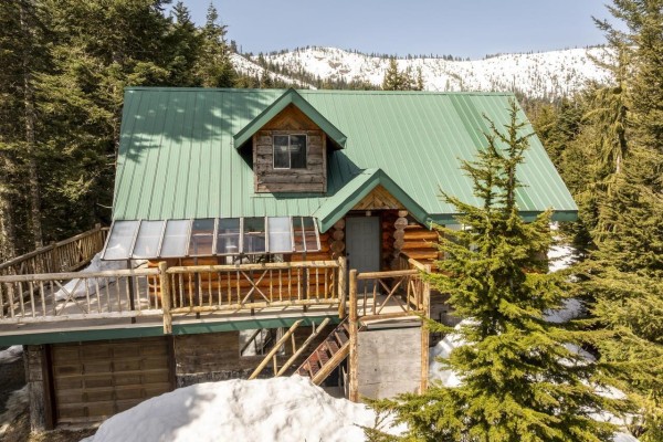 20807 Sakwi Creek Road, Mission, BC V0M1A1 Photo 3