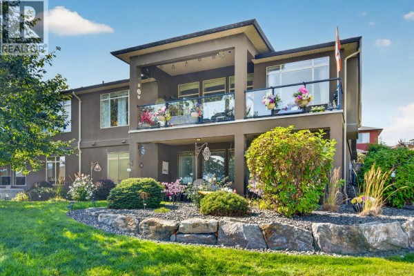 Full bathroom - 2086 Candalera Lane, West Kelowna, BC V4T3K2 Photo 4