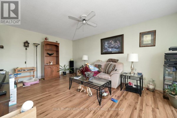 Bedroom 2 - 2087 Boyer Road, Ottawa, ON K1C1R5 Photo 4