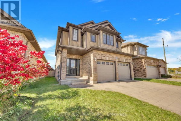 2087 Cherrywood Trail, London North, ON, photo 3