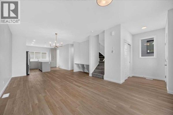Foyer - 2089 Vantage Way Sw, Airdrie, AB T4B5Y5 Photo 4