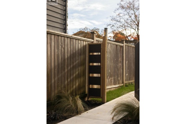 20898 125 Avenue, Maple Ridge, BC V4R2M7 Photo 4