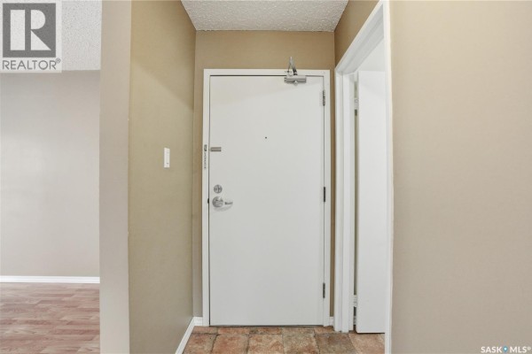 Dining room - 208b 4040 8th Street E, Saskatoon, SK S7H5L4 Photo 3