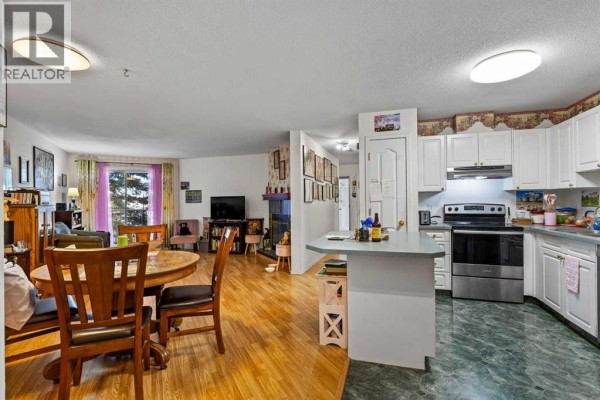Bedroom - 209, 1723 35 Street Se, Calgary, AB T2A1B4 Photo 4