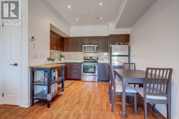 Primary Bedroom - 209 - 25 Richgrove Drive, Toronto, ON M9R0A3 Photo 4