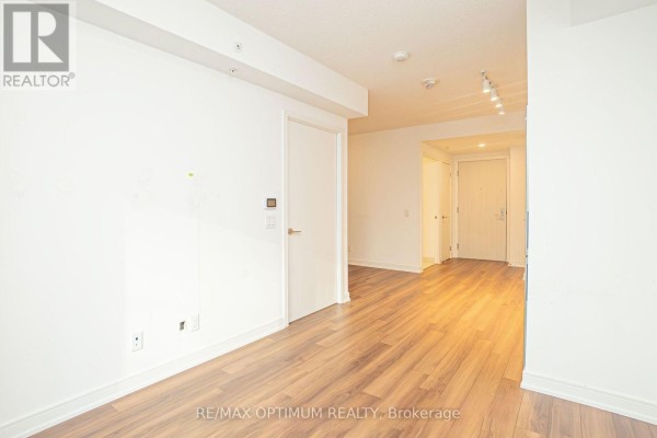 Primary Bedroom - 209 - 30 Samuel Wood Way, Toronto, ON M9B0C9 Photo 4