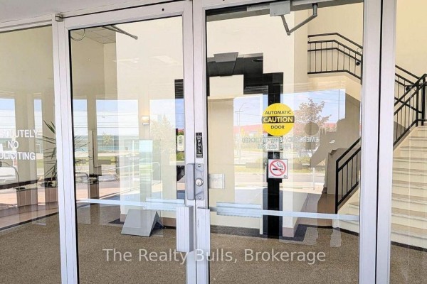 209 - 6660 Kennedy Road, Mississauga, ON L5T2M9 Photo 4