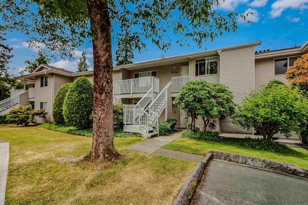 209 13947 72 Avenue, Surrey, BC V3W2P6 Photo 2