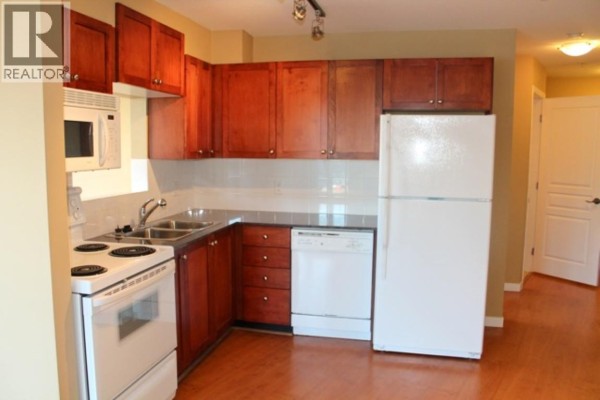 209 3089 Oak Street, Vancouver, BC, photo 2
