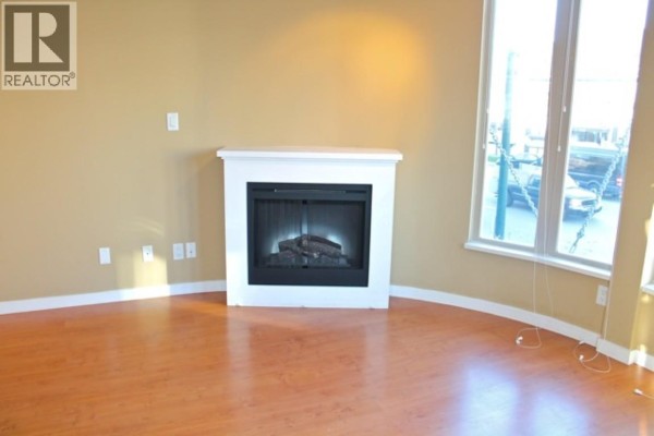 209 3089 Oak Street, Vancouver, BC V6H2K8 Photo 4