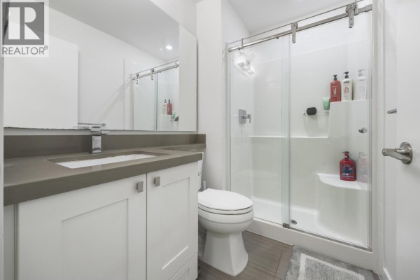 209 3399 Noel Drive, Burnaby, BC V3J0G8 Photo 4