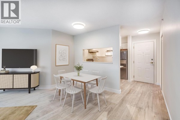 209 3455 Ascot Place, Vancouver, BC V5R6B7 Photo 4