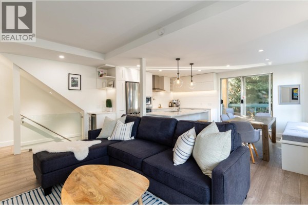 209 4865 Painted Cliff Road, Whistler, BC, photo 2