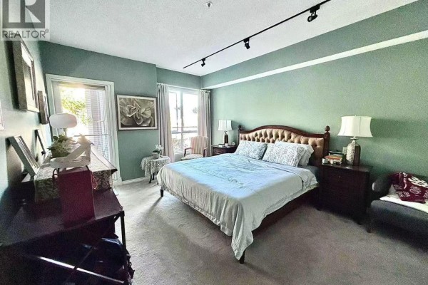 209 5670 Hampton Place, Vancouver, BC V6T2G1 Photo 3