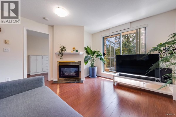 209 5818 Lincoln Street, Vancouver, BC V5R4P7 Photo 5