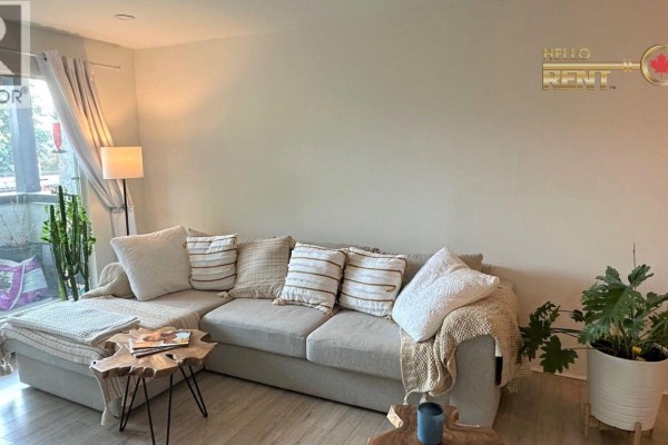 209 809 W 16th Street, North Vancouver, BC V7P1M6 Photo 4