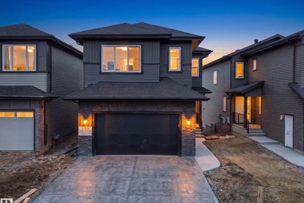 209 Crystal Creek Drive, Leduc, AB, photo 2