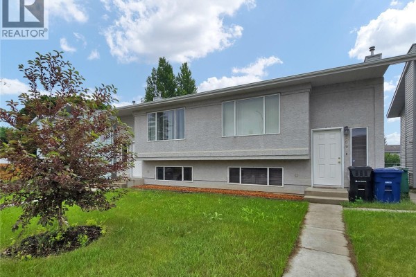 209 Hedley Street, Saskatoon