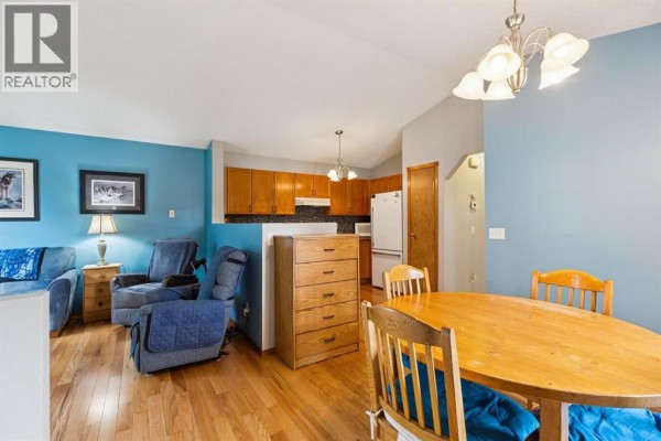 Family room - 209 Martin Crossing Way Ne, Calgary, AB T3J3V4 Photo 4