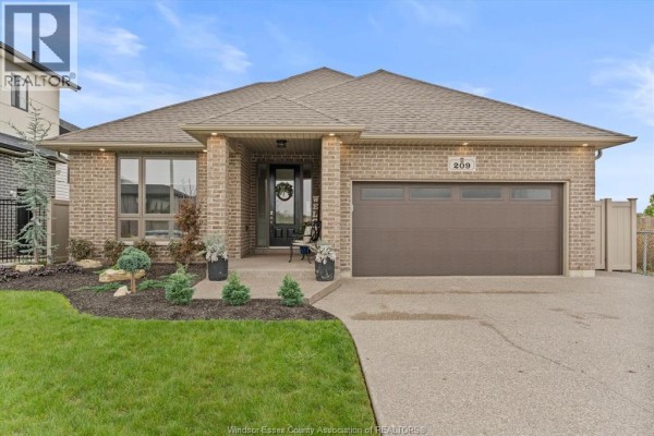 209 Mullen Crescent, Amherstburg