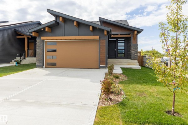 Kitchen - 209 Stonehouse Wy, Leduc, AB T9E1V3 Photo 2