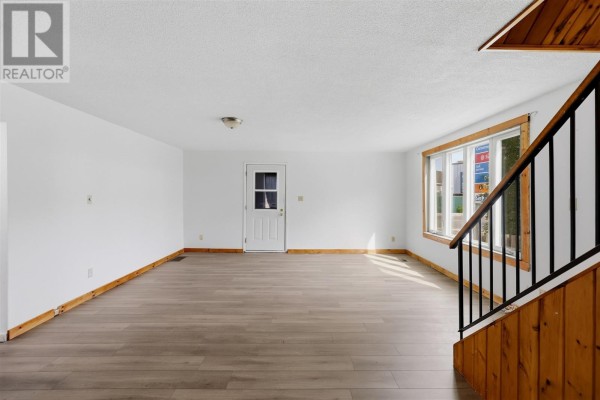 Laundry room - 209 Wellington St W, Sault Ste  Marie, ON P6A1H5 Photo 5