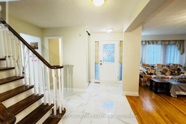 209 Willowbrook Road, Markham, ON, photo 3