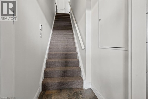4pc Ensuite bath - 2090 Bates Common, Burlington, ON L7R0A5 Photo 3