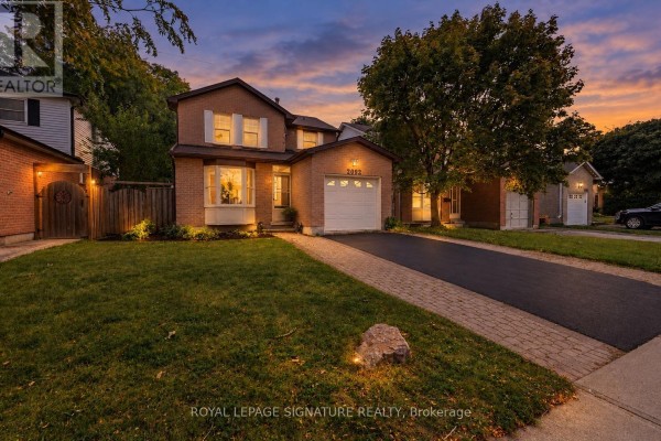 2092 Hunt Crescent, Burlington
