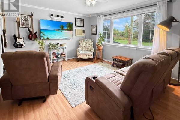 Primary Bedroom - 2092 Macquarrie Avenue, Westville, NS B0K2A0 Photo 4