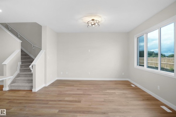 Den - 20924 16 Av Nw, Edmonton, AB T6M1P7 Photo 4