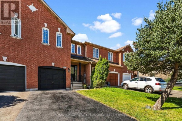 2093 Golden Orchard Trail, Oakville, ON, photo 2