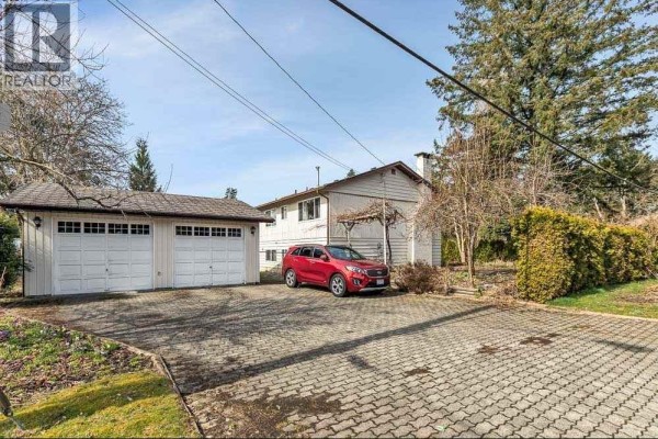 20932 Camwood Avenue, Maple Ridge, BC V2X2P1 Photo 2
