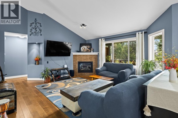 2095 Bernau Court, Lake Country, BC, photo 3