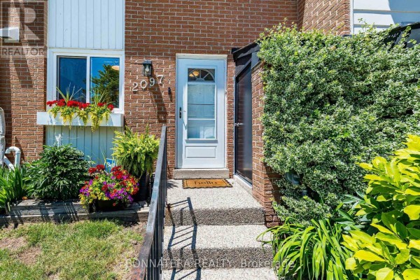2097 Marine Drive, Oakville, ON, photo 3