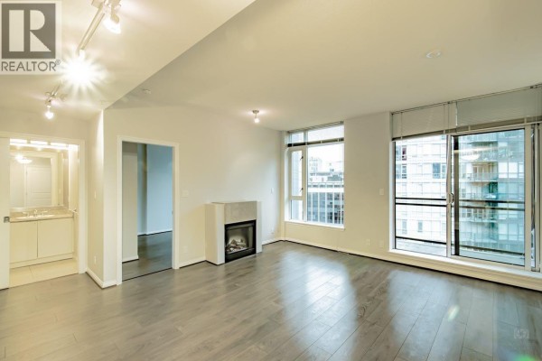 20xx 1211 Melville Street, Vancouver