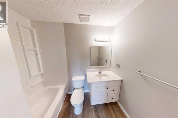 21, 10028 105 Avenue, Grande Prairie, AB T8V1H1 Photo 4