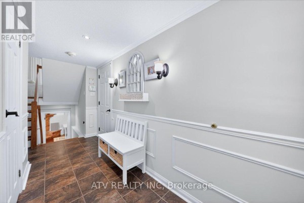 Eating area - 21 - 1485 Gulleden Drive, Mississauga, ON L4X2T2 Photo 4