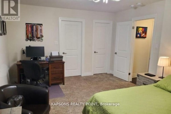 Kitchen - 21 - 2579 Sheffield Boulevard, London South, ON N6M0G4 Photo 3