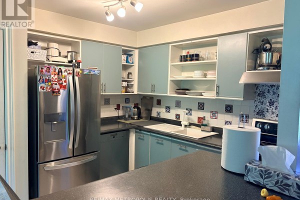21 - 30 Clarendon Crescent, London South, ON N6C5Y1 Photo 4