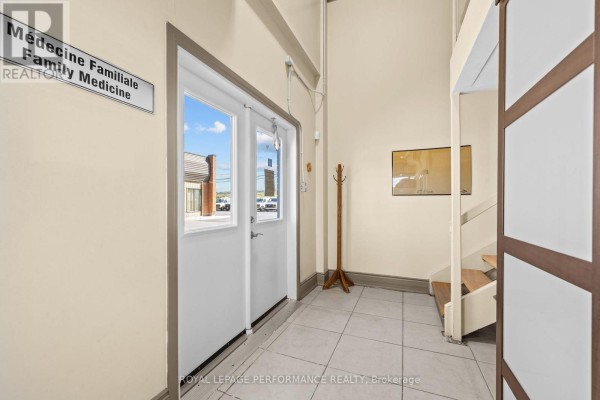21 - 5350 Canotek Road, Ottawa, ON K1J9E4 Photo 5