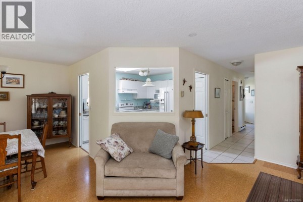 Primary Bedroom - 21 5156 Cordova Bay Rd, Saanich, BC V8Y2X6 Photo 5