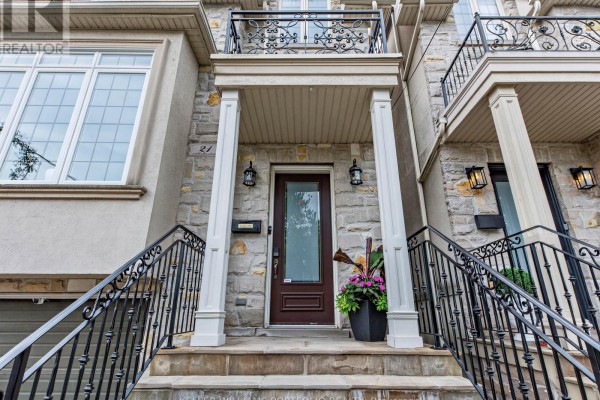 21 Albertus Avenue, Toronto, ON, photo 3