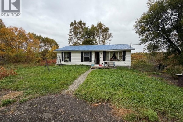 21 Bath Ferry Road, Wicklow, NB E7L3S7 Photo 4